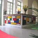 Litus Hostel