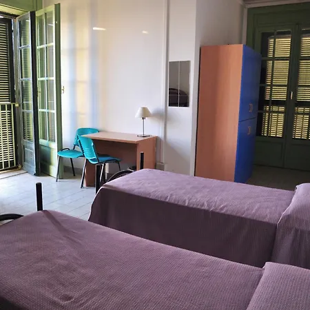Hostal Litus *